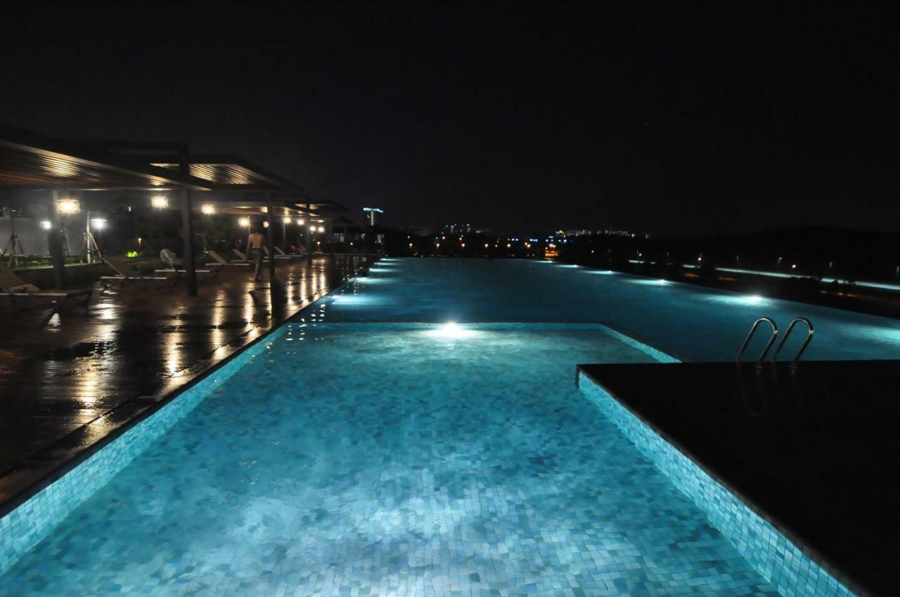 Kenwingston Square Garden By Idealhub Cyberjaya Esterno foto