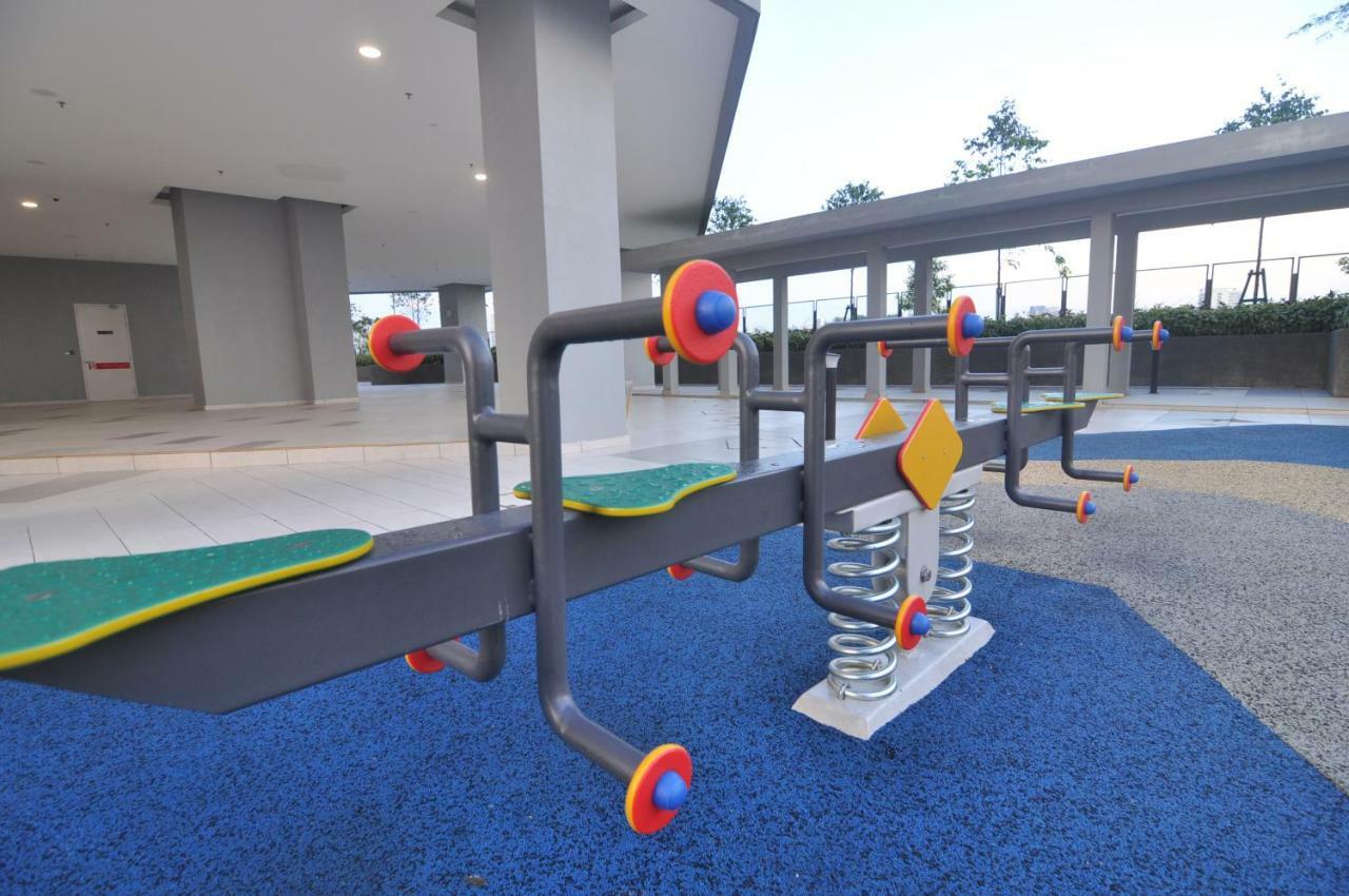 Kenwingston Square Garden By Idealhub Cyberjaya Esterno foto