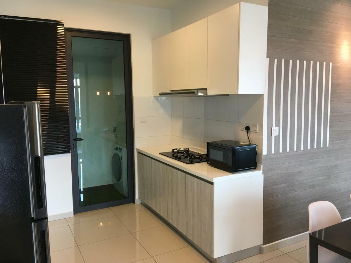 Kenwingston Square Garden By Idealhub Cyberjaya Esterno foto
